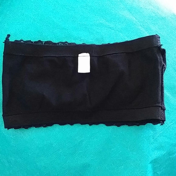 3 for $25 💞 Black Bandeau - Picture 8 of 8